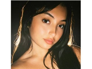 CataliinaEvanss Webcam Preview