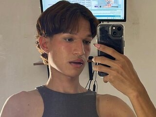 CameronMiranda Webcam Preview