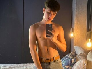 AdrianMorelli Webcam Preview