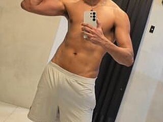 Leo Melo Webcam Preview