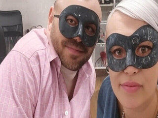 JessicaandRon Webcam Preview