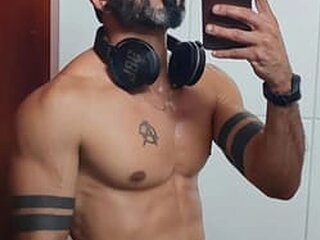 Jamal Malik Webcam Preview