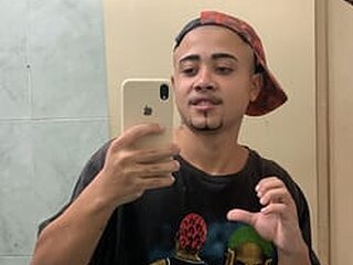 N Castro 21 Webcam Preview